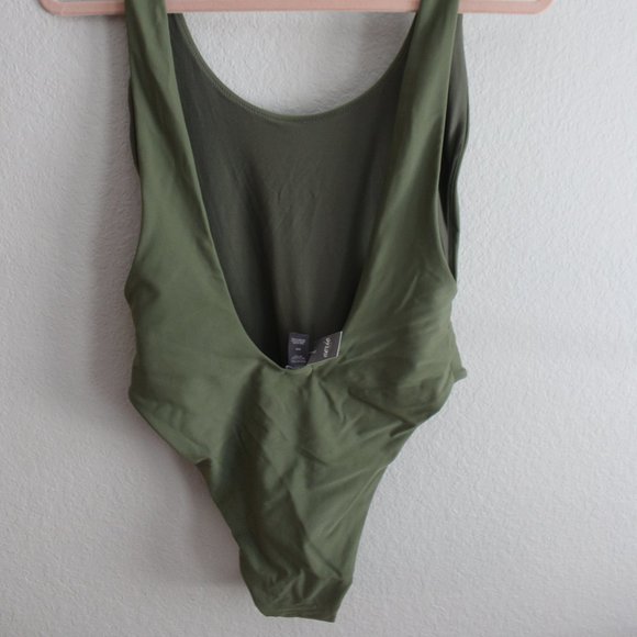 LOW BACK ONE-PIECE - Picture 2 of 3